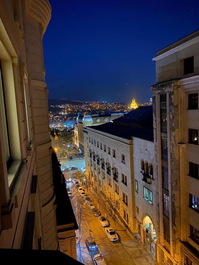Parliament On Rustaveli Studio Tbiliszi Kültér fotó